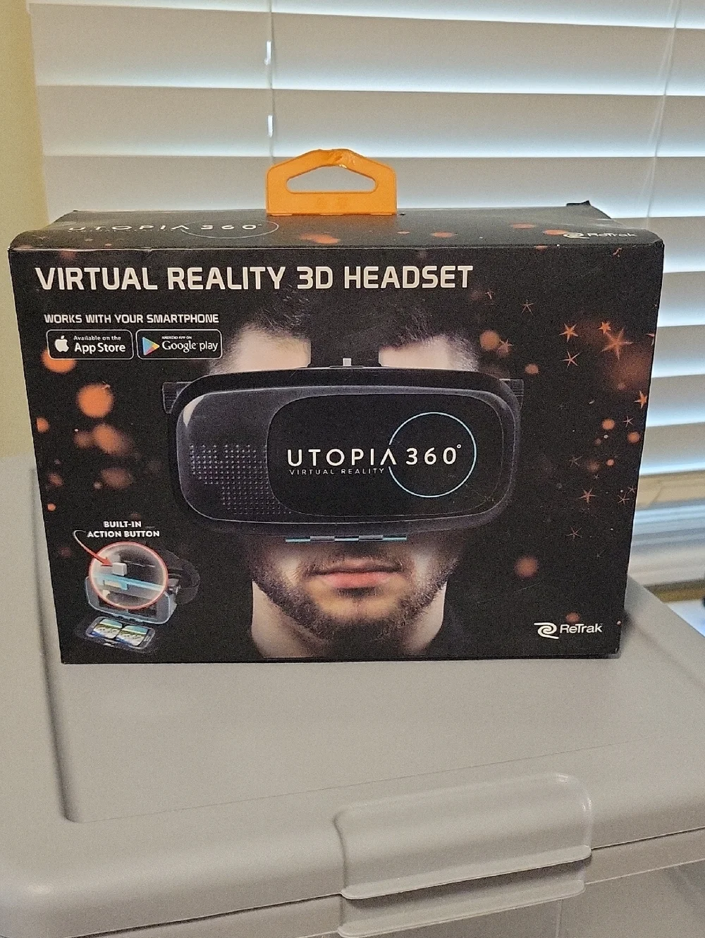 Never opened Utopia 360 Virtual Reality 3D Headset - Black